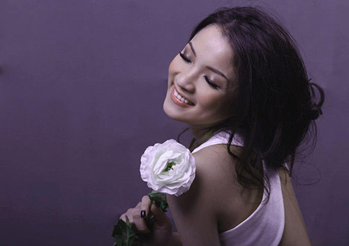 Thủy Top lột xác khỏi nickname ngực quot;khủngquot; - 1