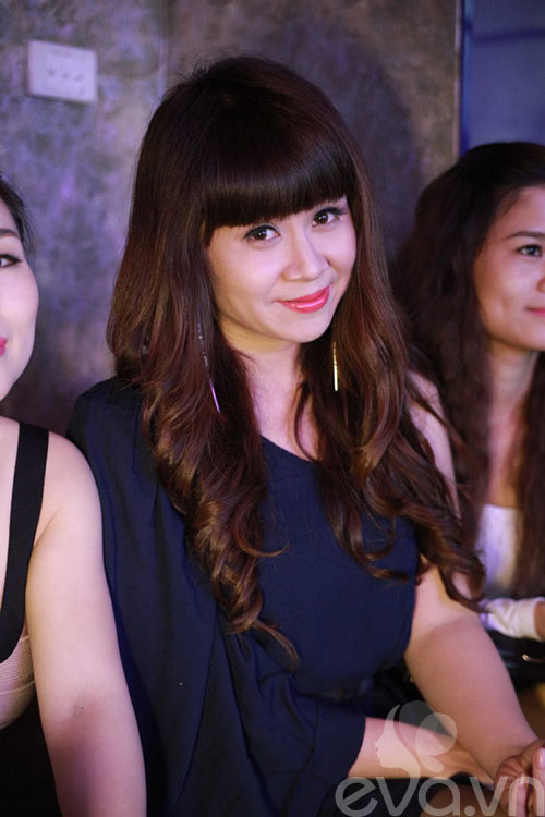 Lưu Hương Giang quot;đuổiquot; chồng vì quay cảnh nhạy cảm - 5