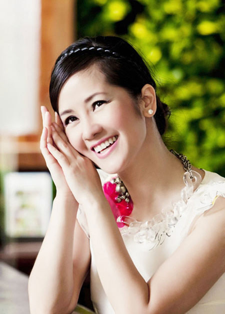 Hồng Nhung sẽ trở thành HLV Giọng hát Việt 2013 - 2