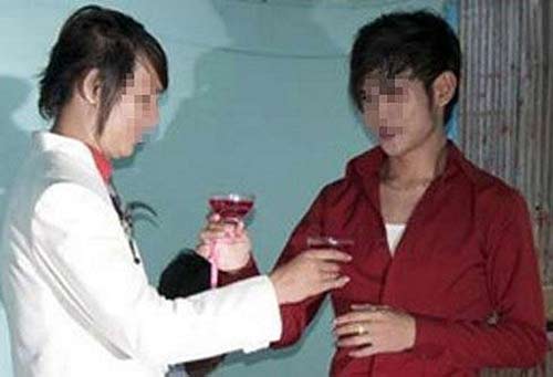 Cánh cửa cho hôn nhân đồng giới vẫn còn khép... - 2