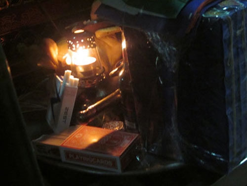 Kỳ lạ ngôi đền cúng thuốc phiện, xin số đề - 4