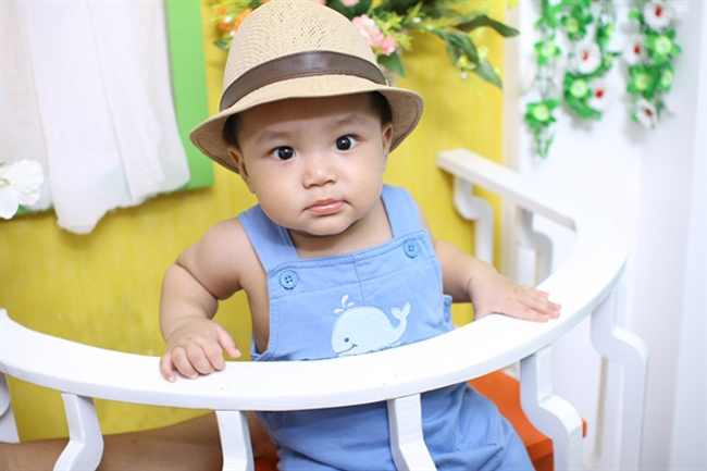Đó là vì cháu mê chơi bóng đó mà.