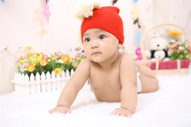 Sở thích của cháu là chọc cho mọi người cười thật tươi.