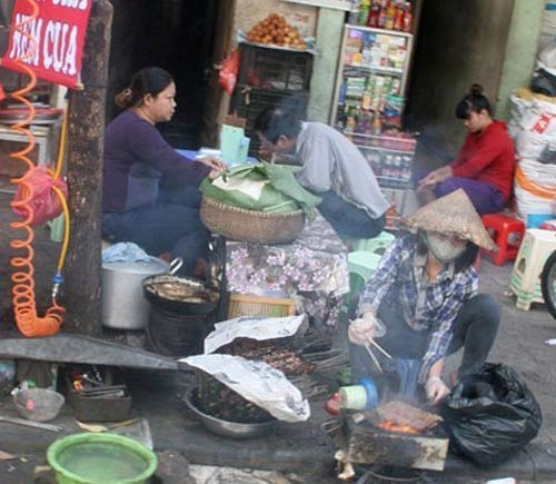 Những con phố sặc khói ở Hà Nội - 2