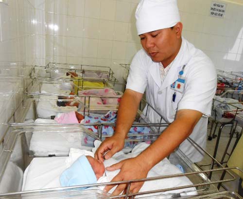 Niềm vui vỡ òa của người mẹ sinh 5 cháu nhỏ - 4