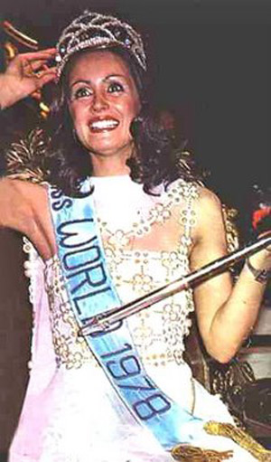 Ngắm 11 vương miện của lịch sử Miss World - 15