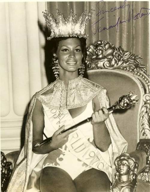 Ngắm 11 vương miện của lịch sử Miss World - 8