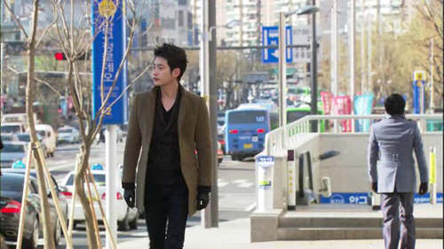 Soi vest đẳng cấp của Park Shi Hoo - 8