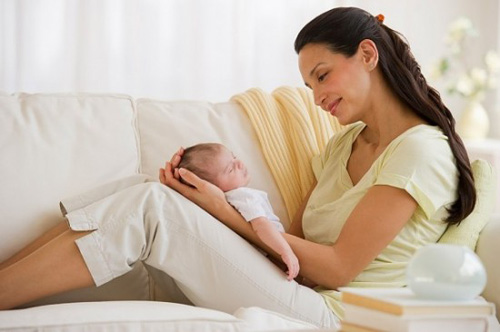 ‘Eo ót’ sau sinh nhờ rượu gừng nghệ - 1