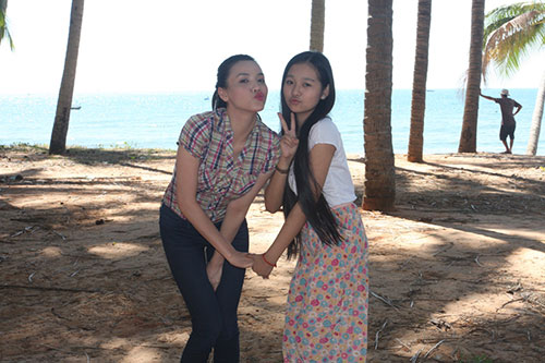 Trang Nhung, Tam Triều Dâng nhí nhảnh ngoài biển - 1