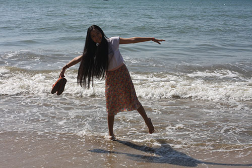 Trang Nhung, Tam Triều Dâng nhí nhảnh ngoài biển - 12