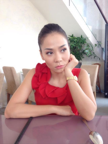 Phương Thanh đọ sắc cùng Đoan Trang - 20