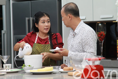 Diễn viên Thanh Thủy trổ tài nấu nướng - 1