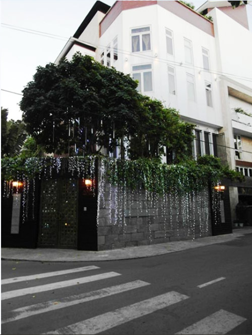 Choáng với gia sản triệu đô của Mr Đàm - 2