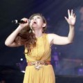 Làng sao - Ngọc Anh 3A da diết trong đêm nhạc Phú Quang
