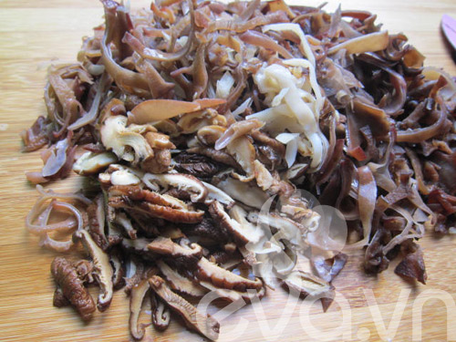 Tự làm giò xào ngon ngày Tết - 6