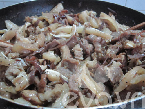 Tự làm giò xào ngon ngày Tết - 7