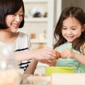 Làm mẹ - Học cách dạy con ấn tượng của mẹ Tây