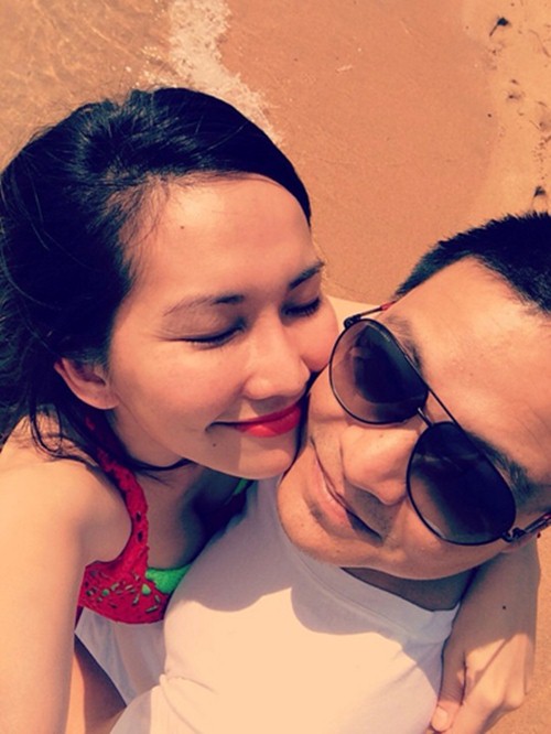 Kim Hiền hạnh phúc hôn chồng sắp cưới - 8