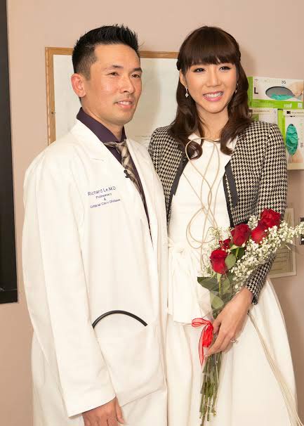 Xúc động clip chồng sắp cưới cầu hôn Ngọc Quyên - 1