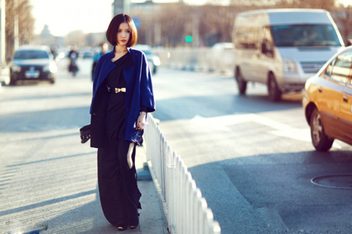 Gặp nàng tóc ngắn, mắt bồ câu sành điệu - 18