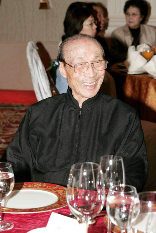 Cựu chủ tịch TVB vừa qua đời tại nhà riêng - 1
