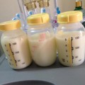 Làm mẹ - Được cho sữa mẹ mà chẳng "dại" dùng