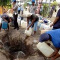 Tin tức - Indonesia: 16 người chết vì ngộ độc rượu