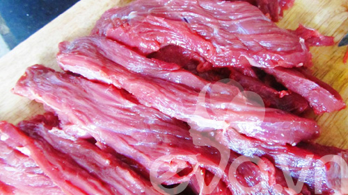 Tuyệt chiêu làm thịt bò khô lai rai Tết - 2