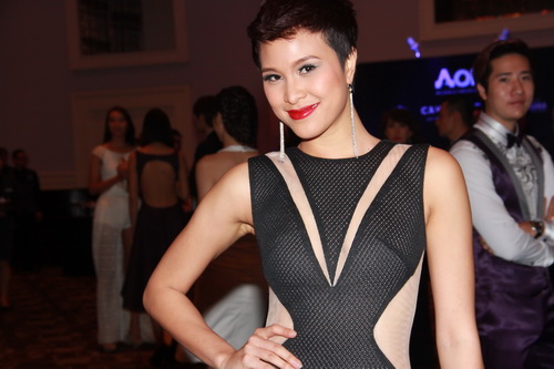 Yến Trang, Phương Mai không hẹn vẫn quot;đụngquot; váy - 4