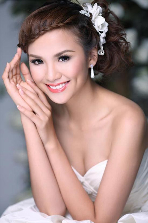 4 kiều nữ tuổi Ngọ: nét đẹp giống hệt nhau - 9