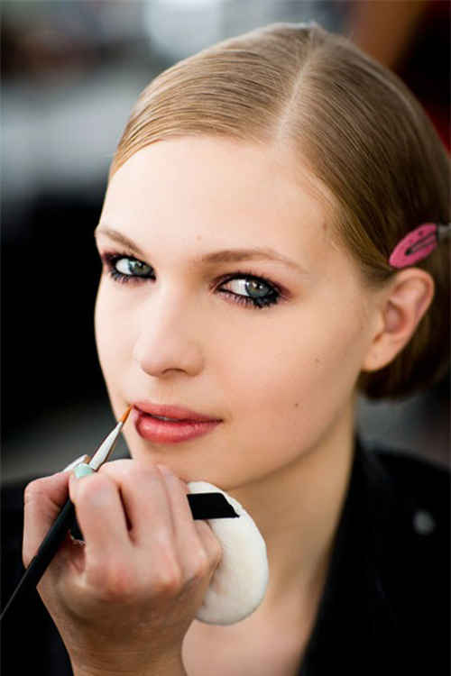 Trang điểm cho 10 kiểu mắt thường gặp - 2