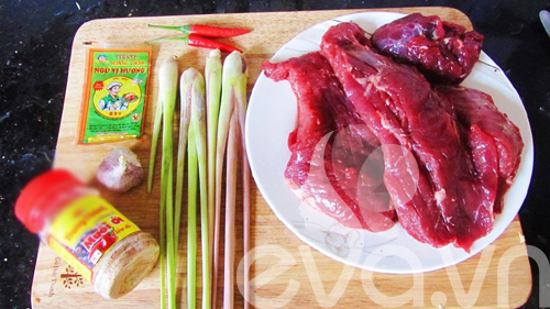 Tuyệt chiêu làm thịt bò khô lai rai Tết - 1