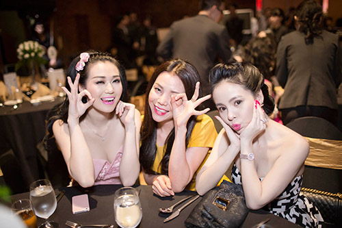 Khánh My kiều diễm quot;đánh bậtquot; dàn người đẹp - 10