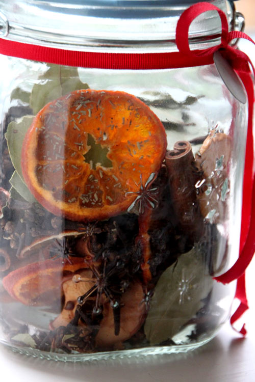 Trời nồm, nhà vẫn thơm tho nhờ cam, quế - 6