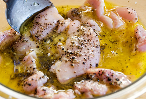 Thịt gà nướng xiên đơn giản, dễ làm - 3