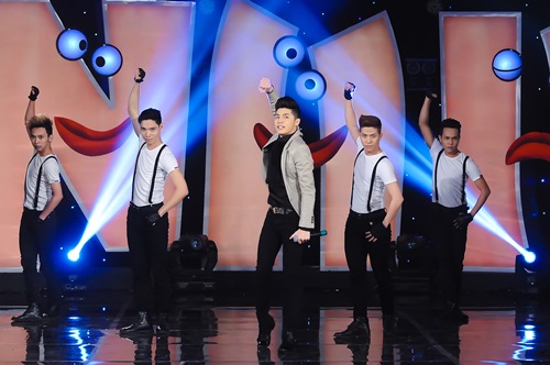 Phan Như Thảo quot;đá sânquot; làm MC - 9