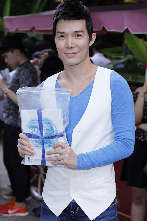 Hoàng Thùy Linh hết lòng vì Wanbi Tuấn Anh - 7