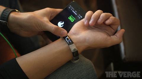 Nabu: Vòng đeo tay tuyệt đẹp của Razer - 3