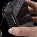 Eva Sành điệu - Case bảo vệ kiêm "dùi cui điện" cho iPhone