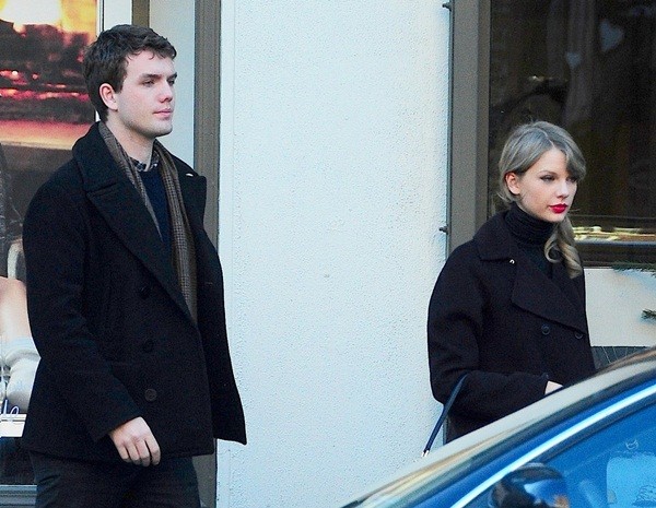 quot;Soiquot; hình ảnh cậu em đẹp trai của Taylor Swift - 2