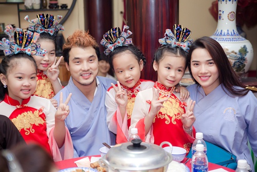 Ưng Hoàng Phúc đang yêu siêu mẫu Kim Cương? - 10