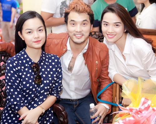 Ưng Hoàng Phúc đang yêu siêu mẫu Kim Cương? - 12