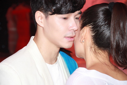 Vợ chồng Thu Minh hết lòng vì Nathan Lee - 5