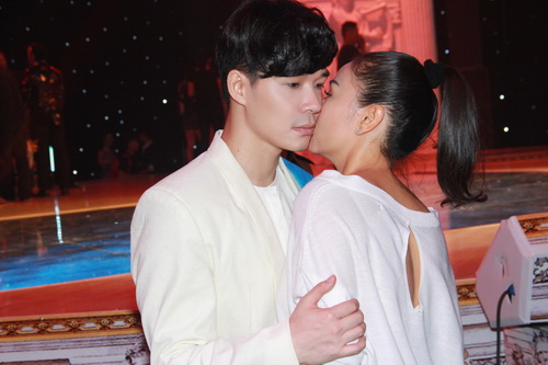 Vợ chồng Thu Minh hết lòng vì Nathan Lee - 6