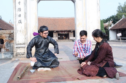 Long Nhật nhỏ bé trong vòng tay Công Dũng - 6