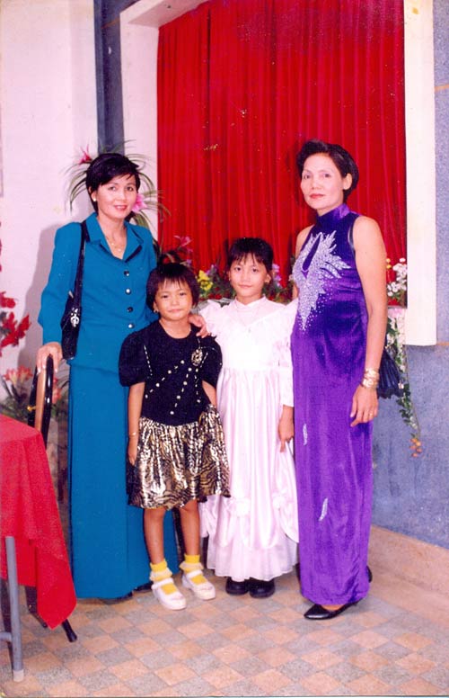 Mâu Thủy tiết lộ ảnh thơ ấu lém lỉnh - 1