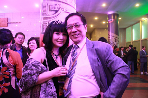 Lan Hương - Tất Bình và “sợi dây tình” vô hình - 1