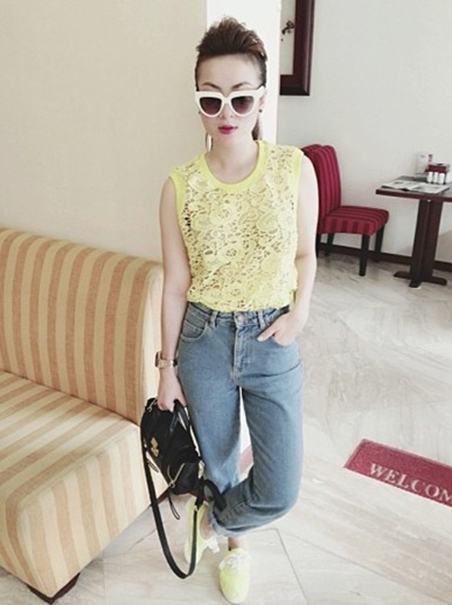 Sao Việt làm điệu cùng giày thể thao - 6