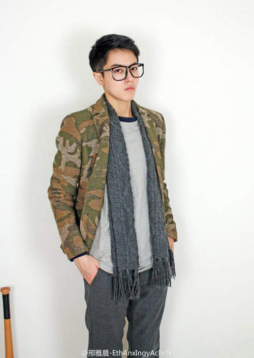 Cô nàng Trung Quốc đẹp trai ngỡ ngàng - 7